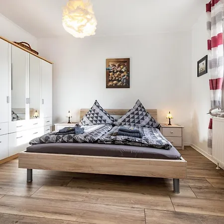 Toms Huette Apartment Porta Westfalica Exterior photo